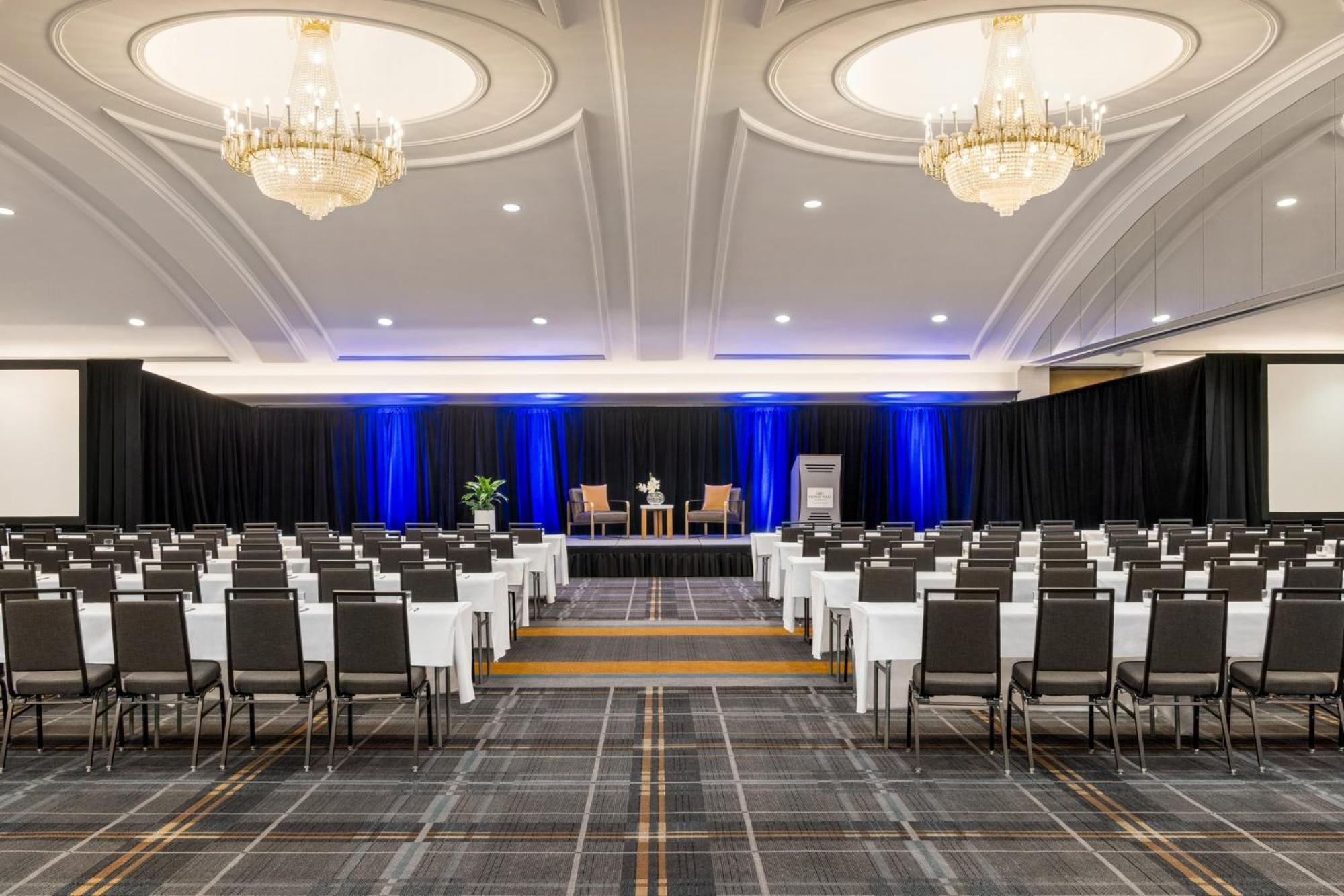 Crowne Plaza Louisville Airport Expo Ctr By Ihg Kültér fotó