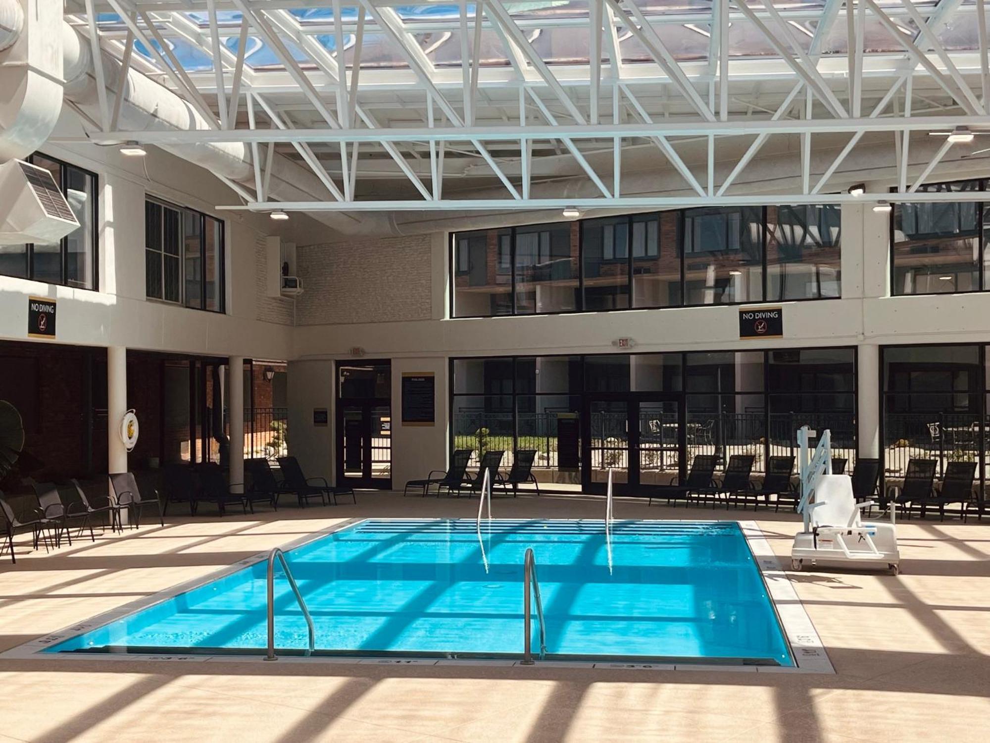 Crowne Plaza Louisville Airport Expo Ctr By Ihg Kültér fotó